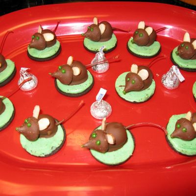 Ever Popular Christmas Mice