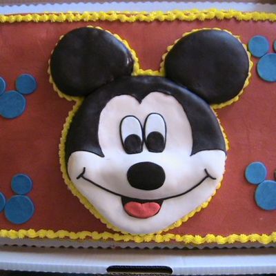 Mickey Mouse Cake
