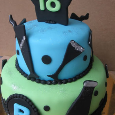 18 Years Old Cake