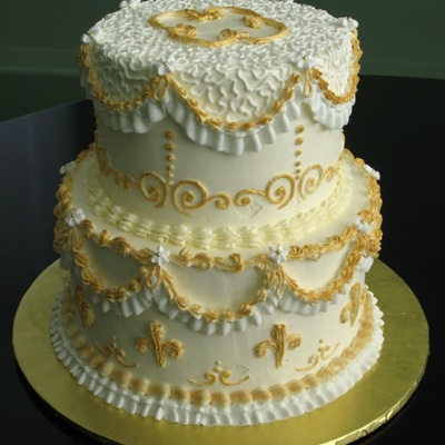 Wilton Style Gold Anniversary