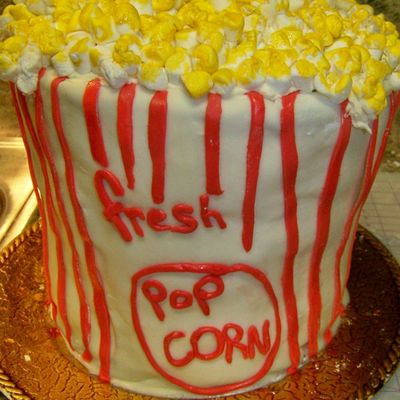 Popcorn Bucket Cake