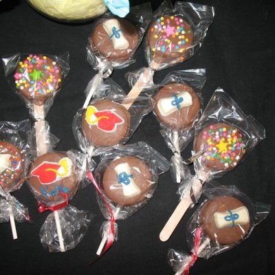 Oreo Graduation Cookies