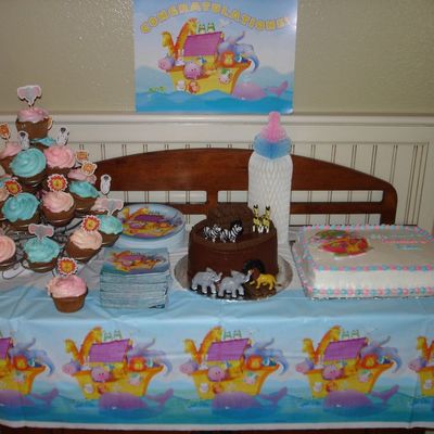 Noah's Ark Baby Shower Cake