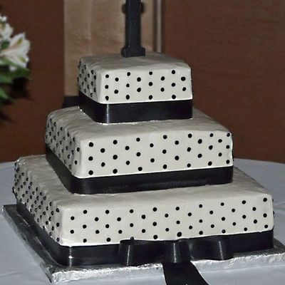 Black And White Cake