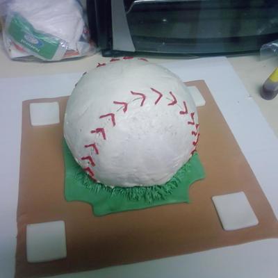 Baseball Cake