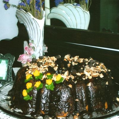 Banana Nut Fudge Cake