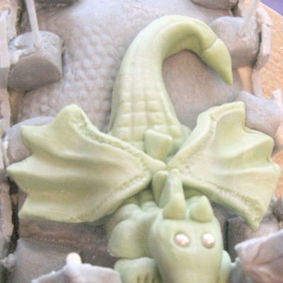 Gumpaste Dragon
