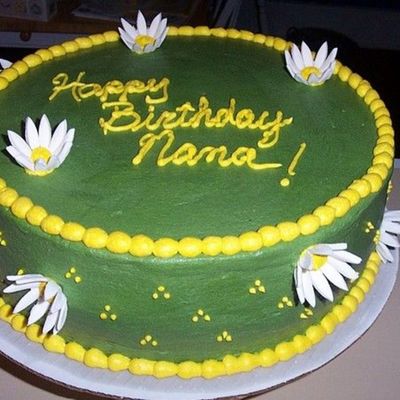 Daisy Birthday Cake