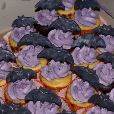 Cupcake With Bats