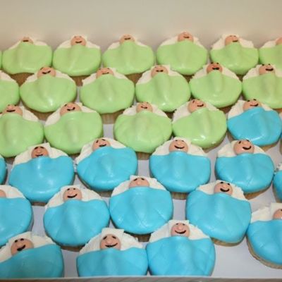 Baby Shower Cupcakes