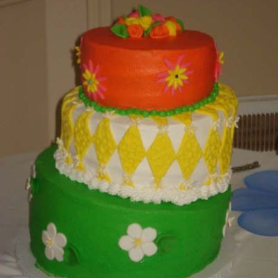 Topsy Turvy Wedding Shower Cake.
