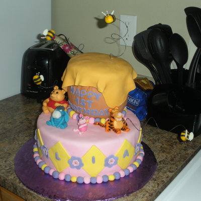 Whinnie The Pooh Cake