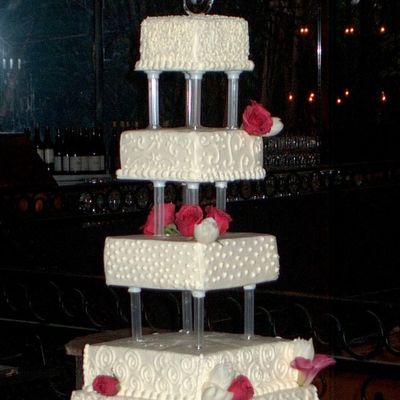 Wedding Cake For 225