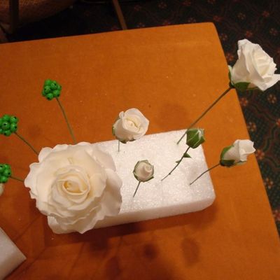 Gumpaste Roses