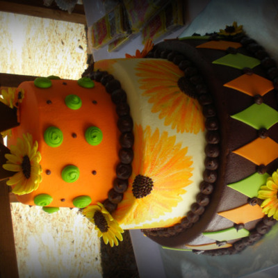 Fun And Funky Fall Wedding Cake