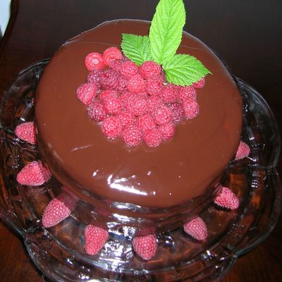 Chocolate Raspberry Ganache Cheese Cake