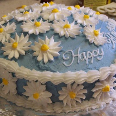 Daisy Birthday Cake
