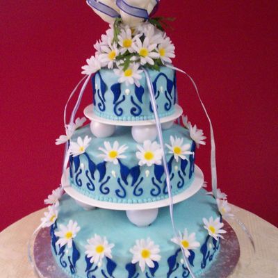 Daisy Wedding Cake