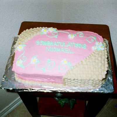 Strawberry Graduaton Cake