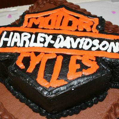 Harley Davidson Grooms Cake