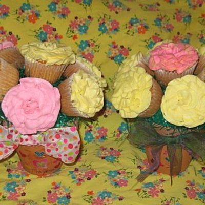 Flower Pot Cupcakes
