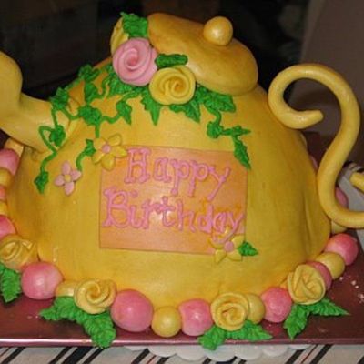 Teapot Cake