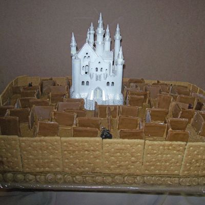 Labyrinth Cake