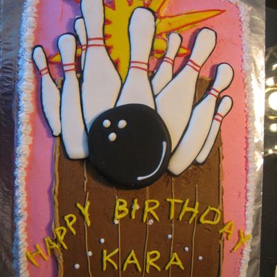 Bowlers Birthday Cake