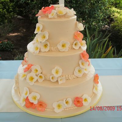 Plumeria Wedding Cake