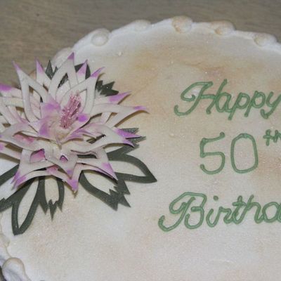 Fantasy Flower In Gumpaste