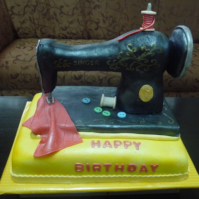 Sewing Machine Cake