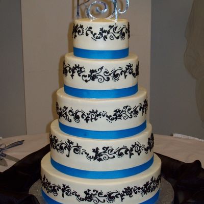 5-Tier Scrollwork Wedding Cake