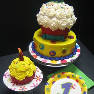 1St Birthday Cupcake