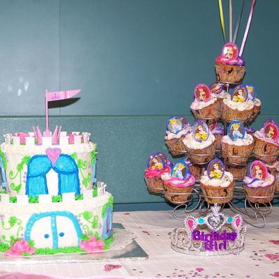 Princess Cake And Cupcake Tower