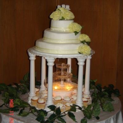 Mom's Wedding Cake