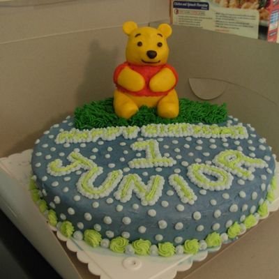 Winnie The Pooh Cake