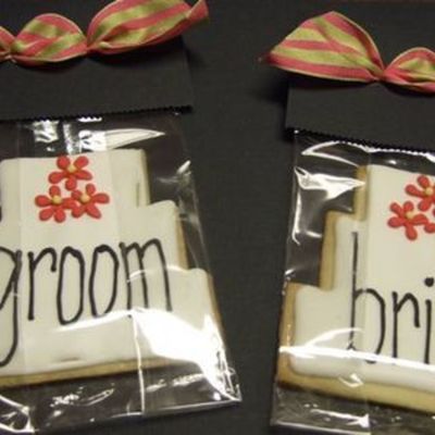 Bride And Groom Wedding Cake