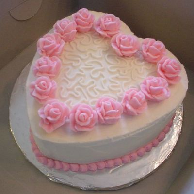 Heart Cake With Roses