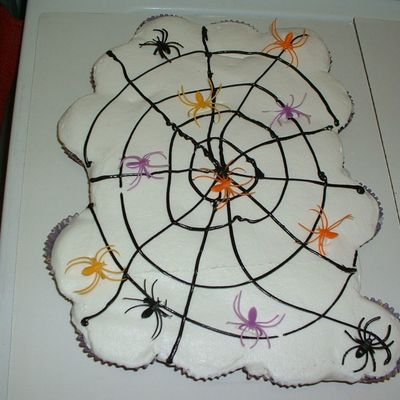 Halloween Cupcake Cake