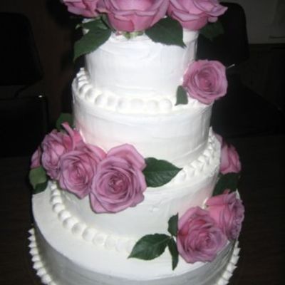 Wedding Cake With Purple Roses