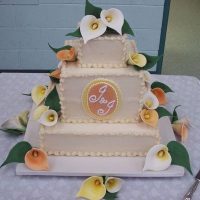 Calla Lilies And Maple Cake