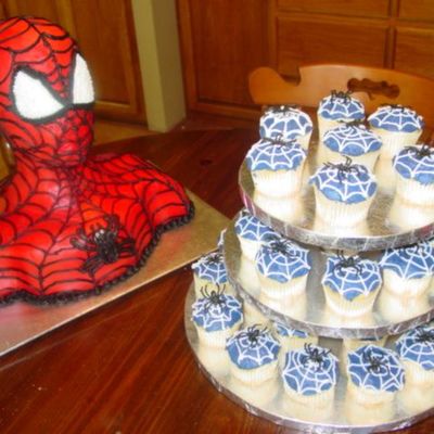 Spiderman Cake Spider On Web Cupcakes