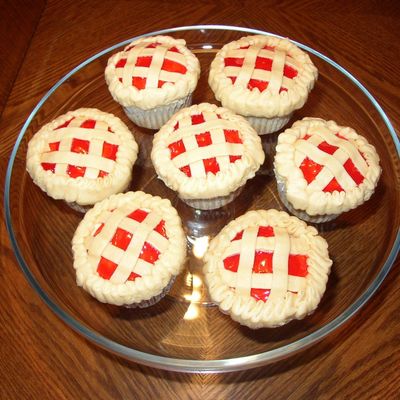 Cherry Pie Cupcakes