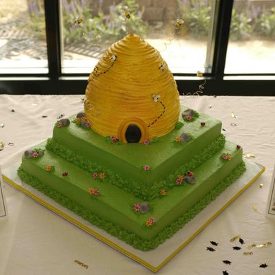 Beehive Graduation Display