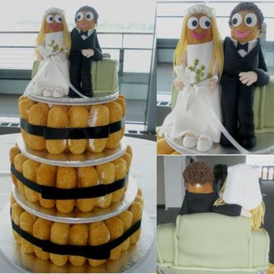 Twinkie Wedding Cake