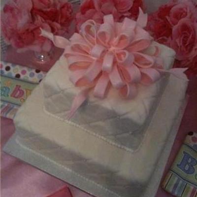 Baby Shower Cake With Quilted Print