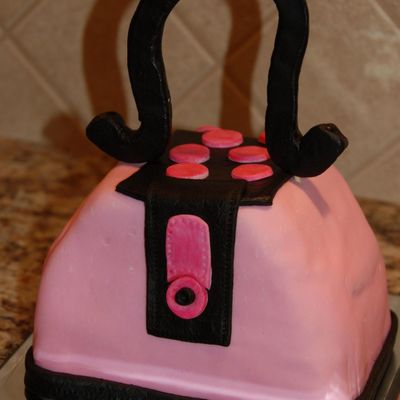 Purse Cake