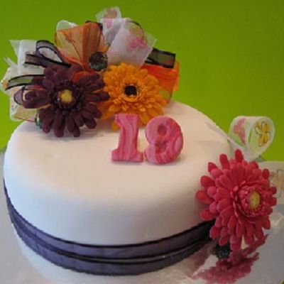 Gerbera Birthday Cake