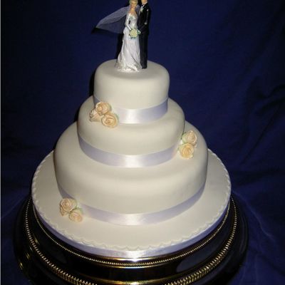 Simple Wedding Cake