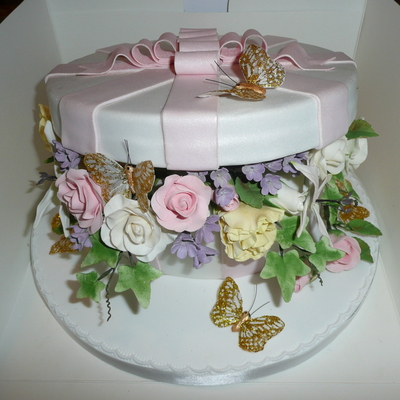 Hat Box Cake